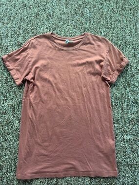 H&M Men's Short Sleeve Tee in Dusty Rose